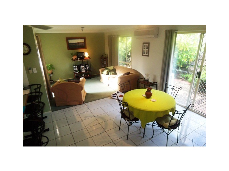 21 Mussau Street, Pacific Pines QLD 4211