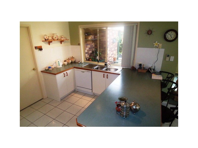 21 Mussau Street, Pacific Pines QLD 4211