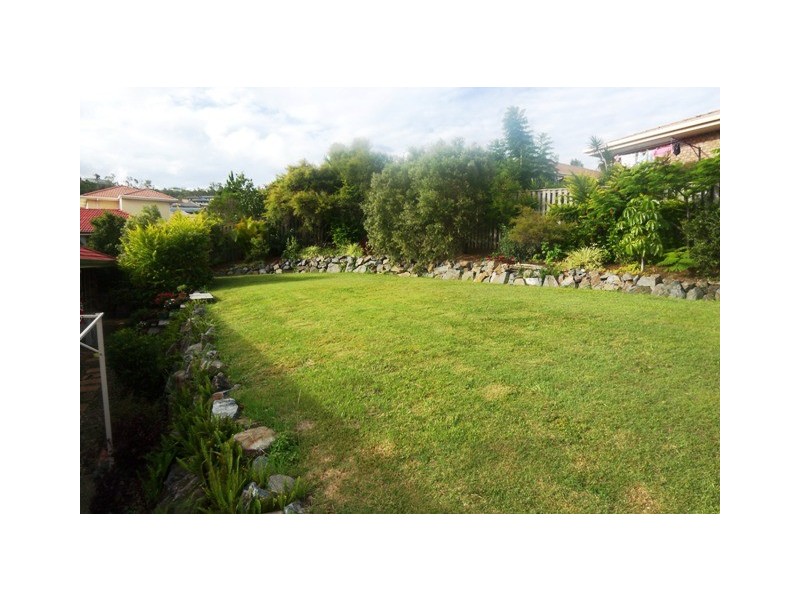 21 Mussau Street, Pacific Pines QLD 4211