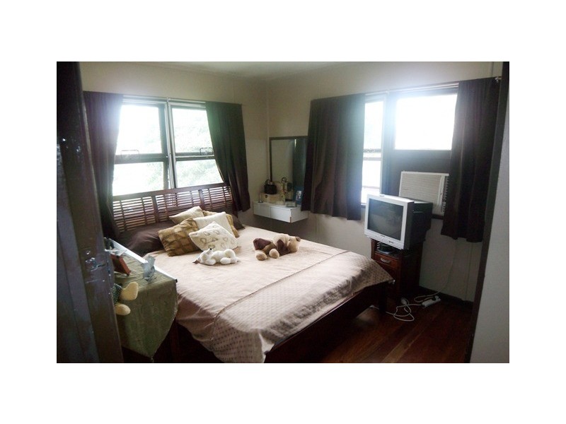 Biggera Waters QLD 4216