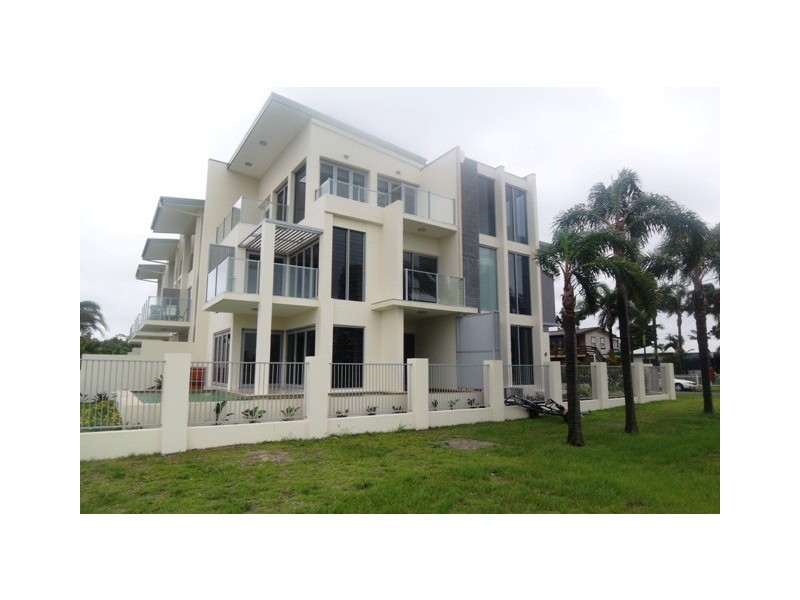 Runaway Bay QLD 4216