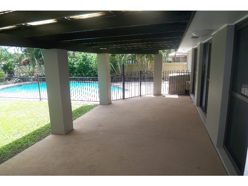 Ashmore QLD 4214