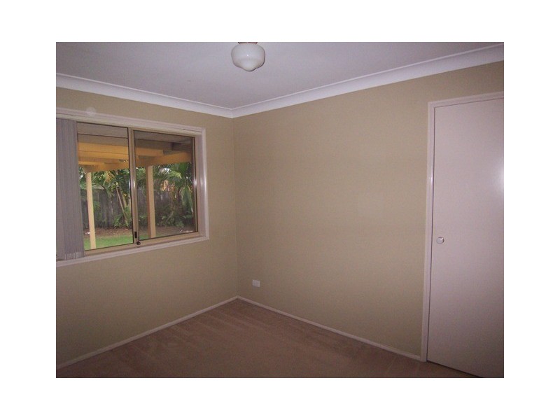 Parkwood QLD 4214