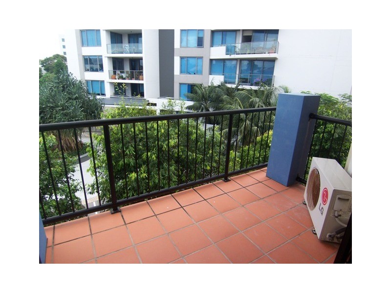 Biggera Waters QLD 4216