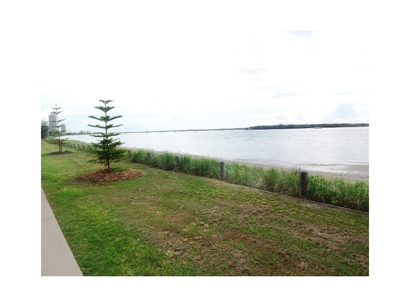 Biggera Waters QLD 4216