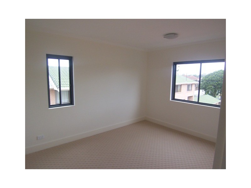 10/508 Marine Parade, Biggera Waters QLD 4216
