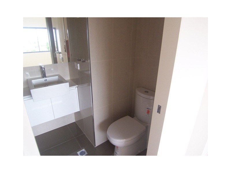 10/508 Marine Parade, Biggera Waters QLD 4216