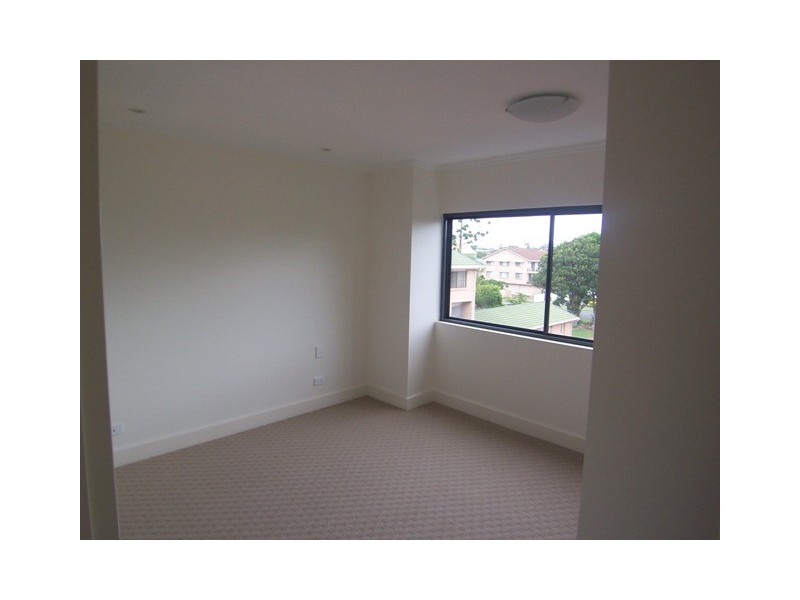 11/508 Marine Parade, Biggera Waters QLD 4216