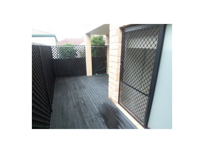 2/33 meron, Southport QLD 4215