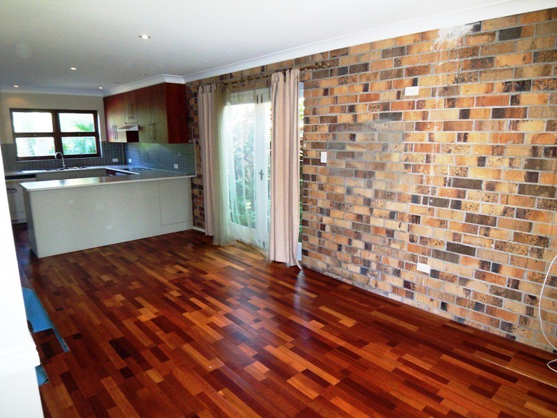 36 Shirley Street, Southport QLD 4215