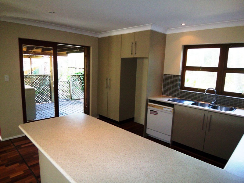 36 Shirley Street, Southport QLD 4215
