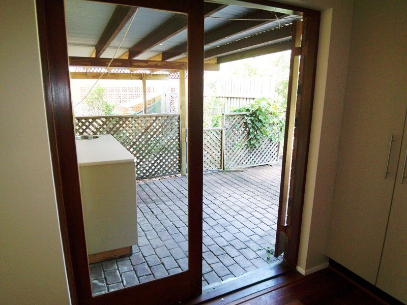 36 Shirley Street, Southport QLD 4215