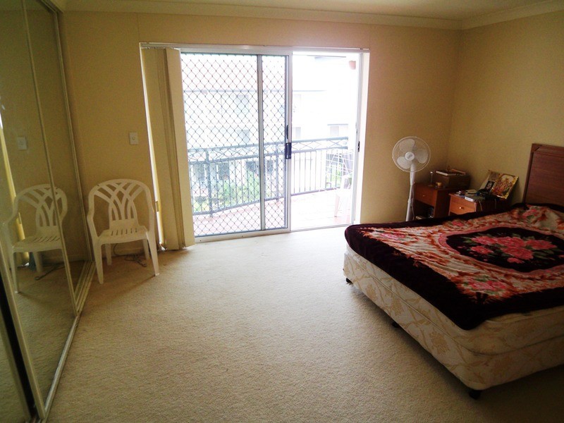 Southport QLD 4215
