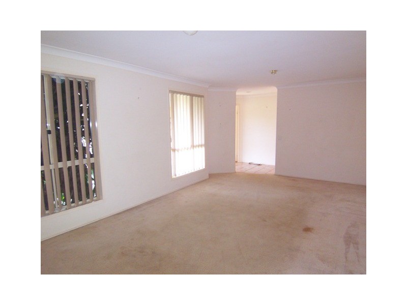 9 Hazeltine Place, Parkwood QLD 4214