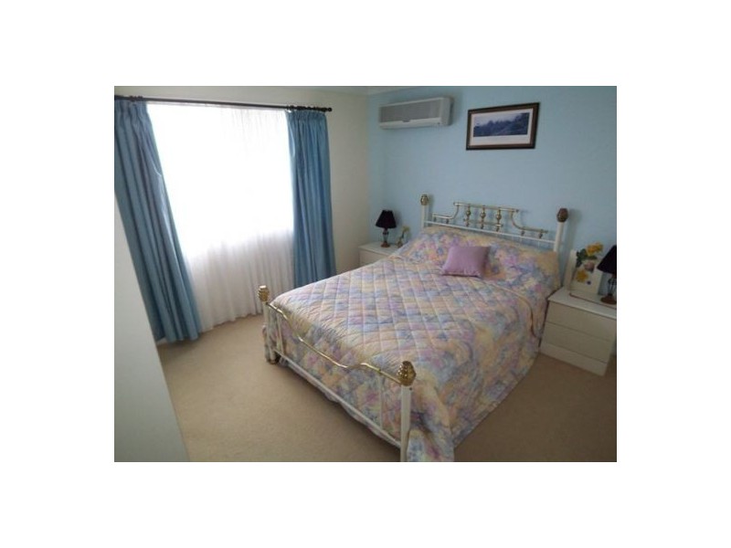 Pacific Pines QLD 4211