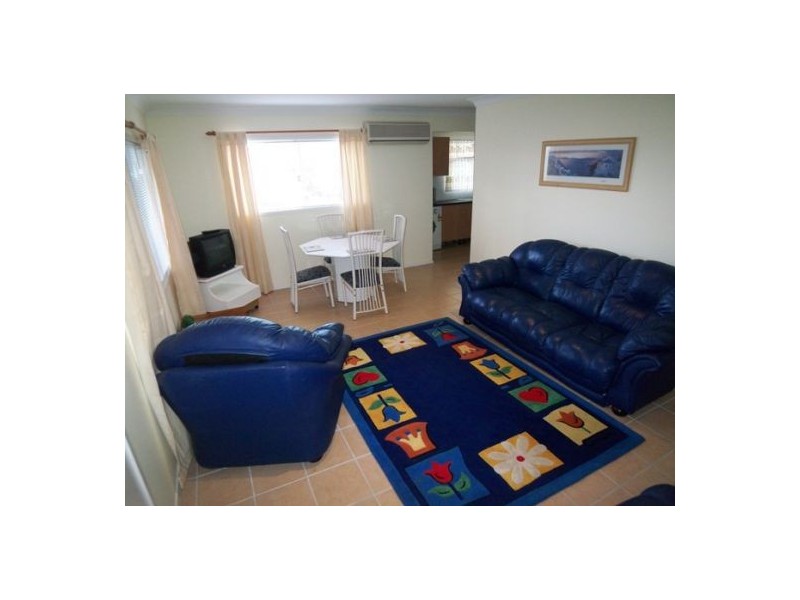 Pacific Pines QLD 4211