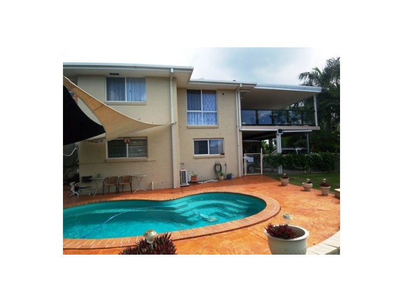 Pacific Pines QLD 4211