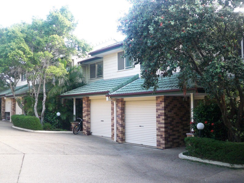 Southport QLD 4215