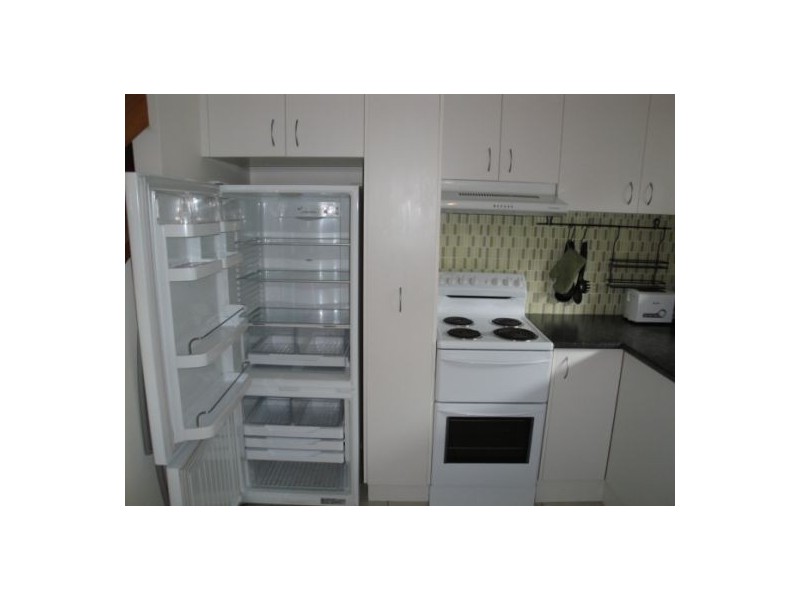 2/21 North Street, Southport QLD 4215