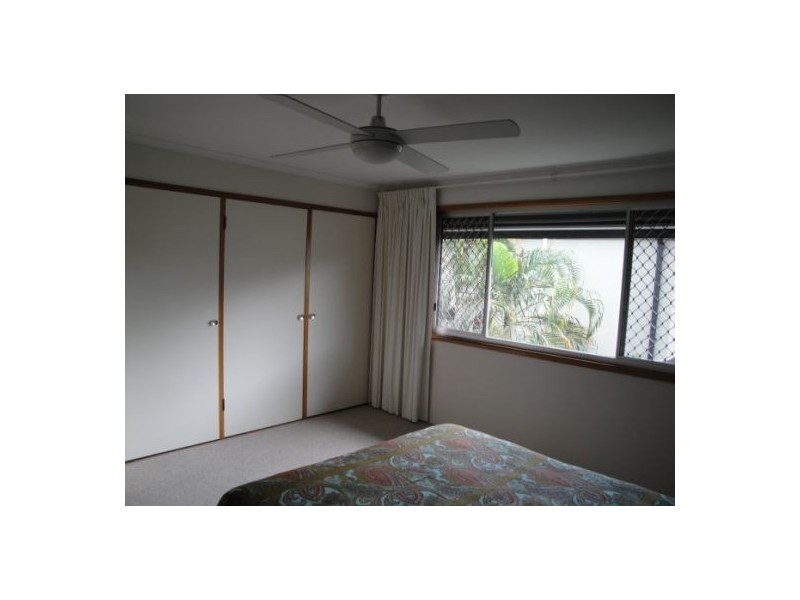 2/21 North Street, Southport QLD 4215