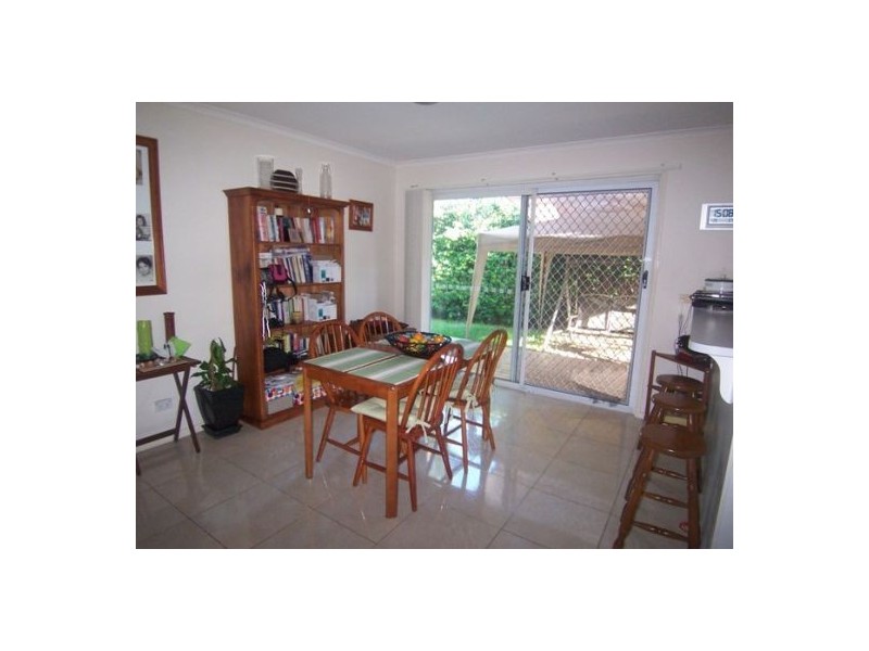 8/71 Benowa Road, Southport QLD 4215