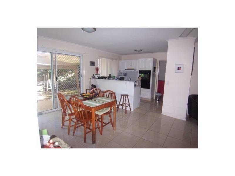 8/71 Benowa Road, Southport QLD 4215