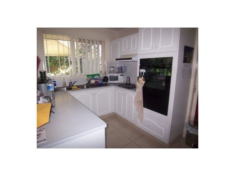 8/71 Benowa Road, Southport QLD 4215