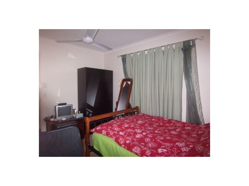 8/71 Benowa Road, Southport QLD 4215