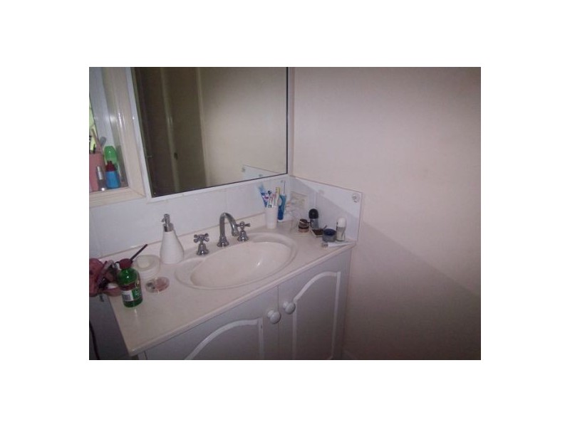 8/71 Benowa Road, Southport QLD 4215