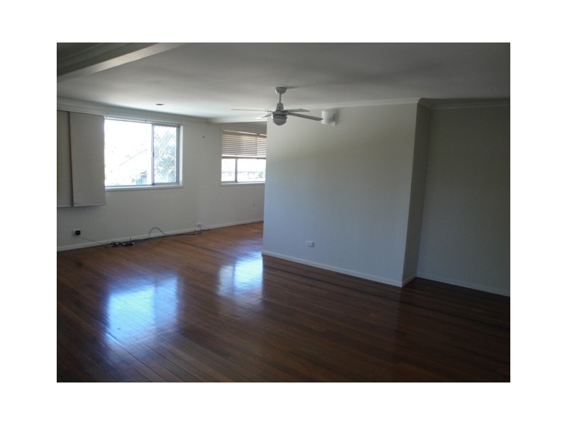 1/35 Kalimna Dve, Broadbeach Waters QLD 4218