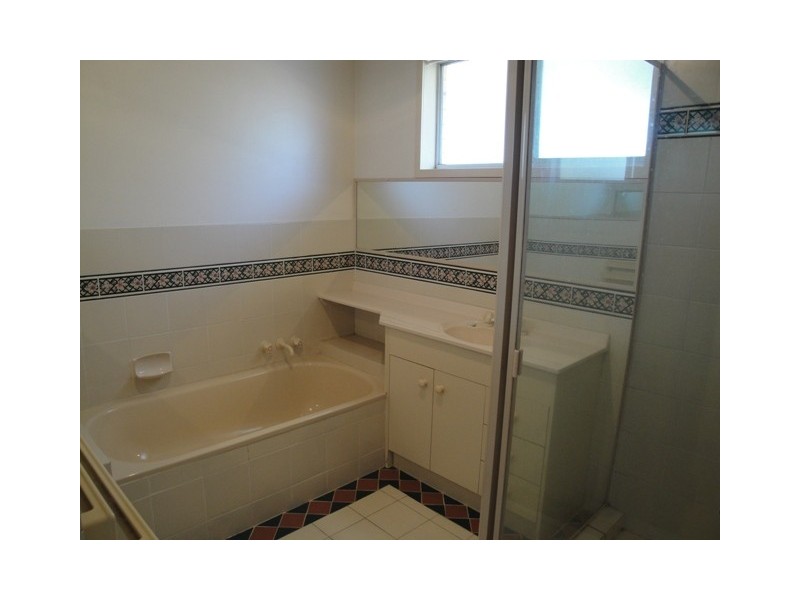 1/35 Kalimna Dve, Broadbeach Waters QLD 4218