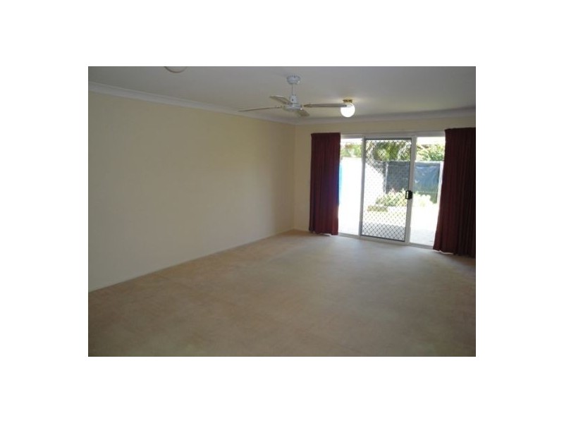 42/128 Benowa Road, Southport QLD 4215