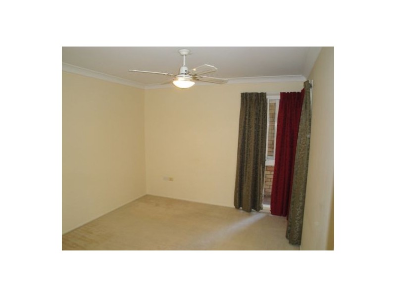 42/128 Benowa Road, Southport QLD 4215