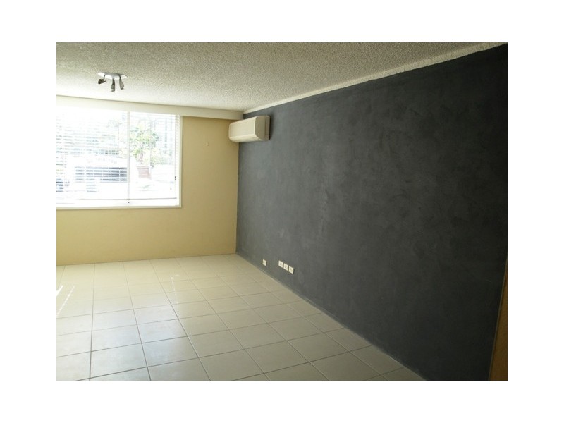 1/10 Frederick Street, Surfers Paradise QLD 4217