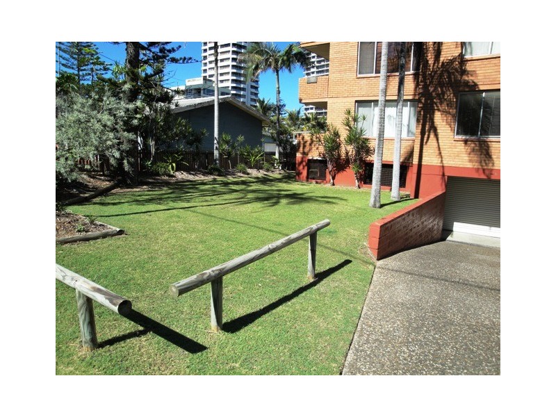 1/10 Frederick Street, Surfers Paradise QLD 4217