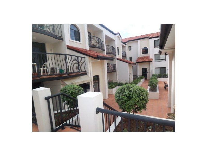 38 11-15 Owens Lane, Southport QLD 4215