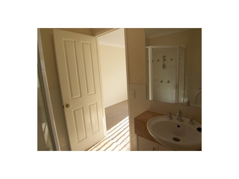 2/18 Blake Street, Southport QLD 4215