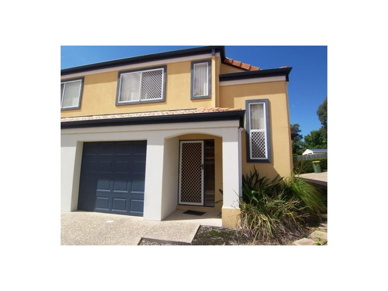 2/18 Blake Street, Southport QLD 4215