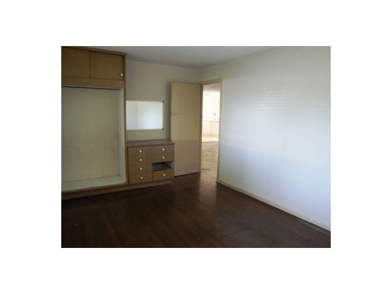 53  Stevens Street, Southport QLD 4215