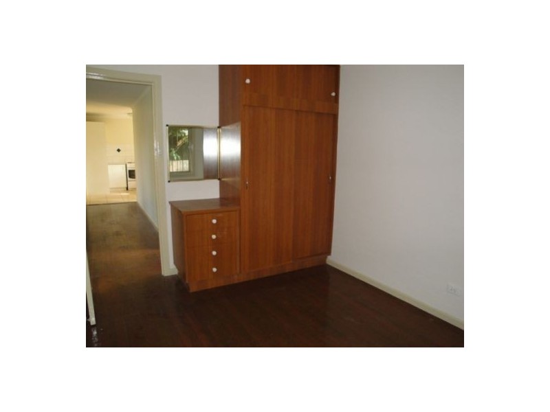 53  Stevens Street, Southport QLD 4215