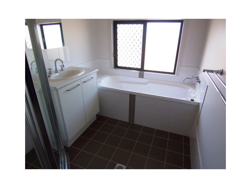 1/34 North Street, Southport QLD 4215