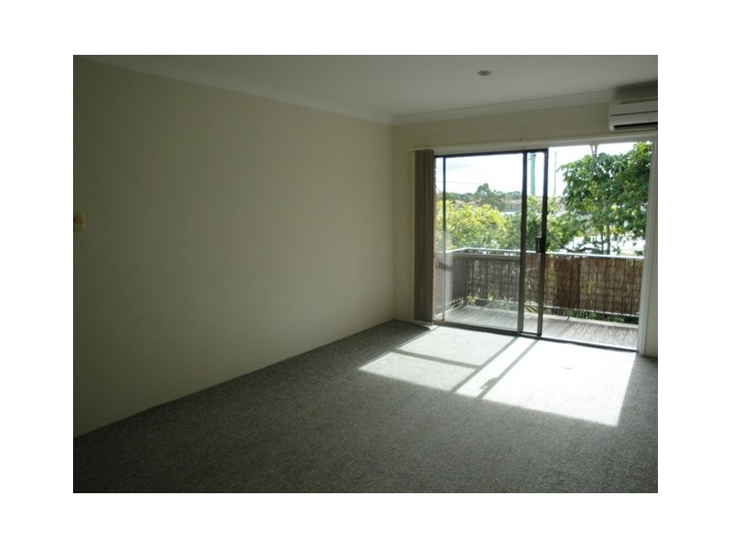 3/109-111 High Street, Southport QLD 4215
