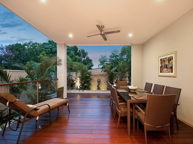 Biggera Waters QLD 4216