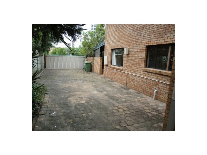 6  Tedder Avenue, Main Beach QLD 4217