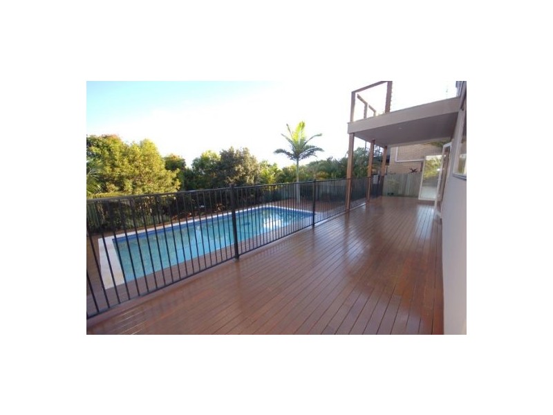 14 Lavinia Street, Southport QLD 4215