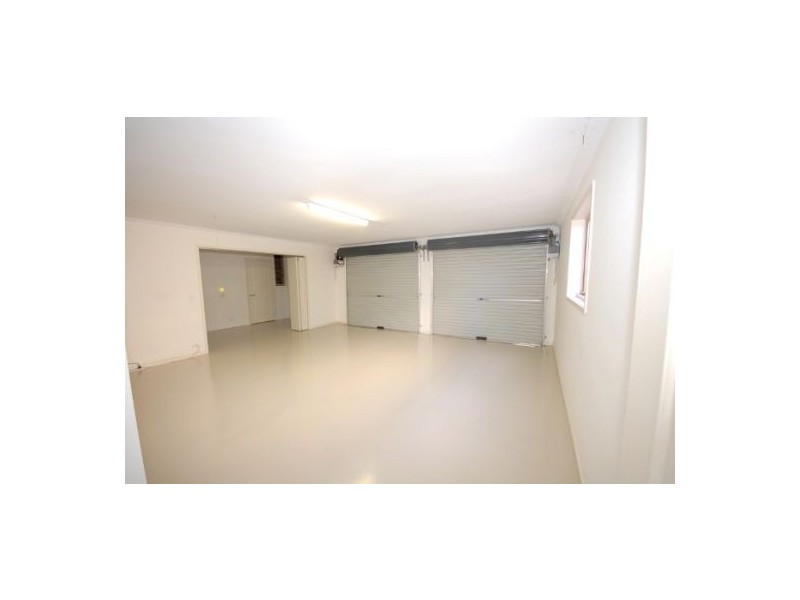 14 Lavinia Street, Southport QLD 4215