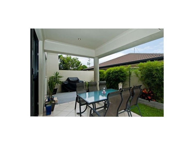 1/30 Hollywell Road, Biggera Waters QLD 4216