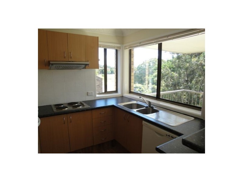 7/4 Broad Street, Labrador QLD 4215