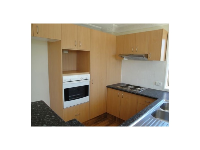 7/4 Broad Street, Labrador QLD 4215