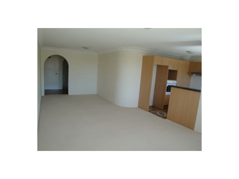 7/4 Broad Street, Labrador QLD 4215